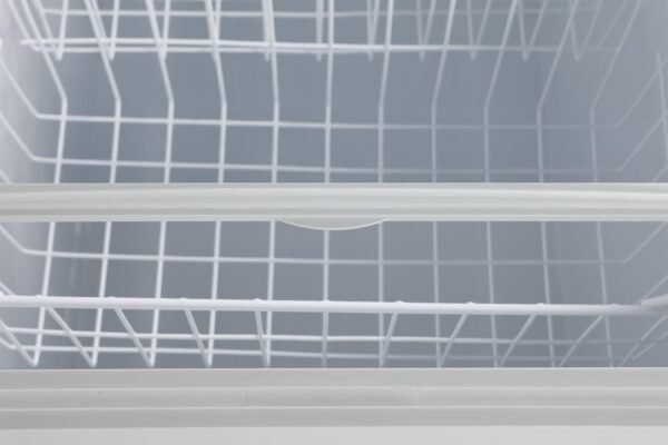 FDF16CF 50'' Width Horizontal Display Island Freezer - Nafcool™ Commercial Freezer Icecream, frozen food, Ice bag - Image 12