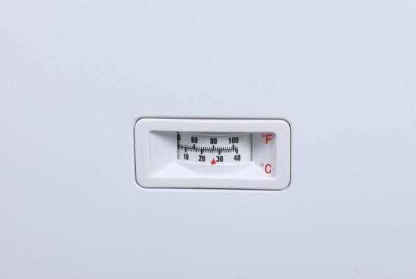 FDF12.4CF 41'' Width Horizontal Display Island Freezer - Nafcool™ Commercial Freezer Icecream, frozen food, Ice bag - Image 7