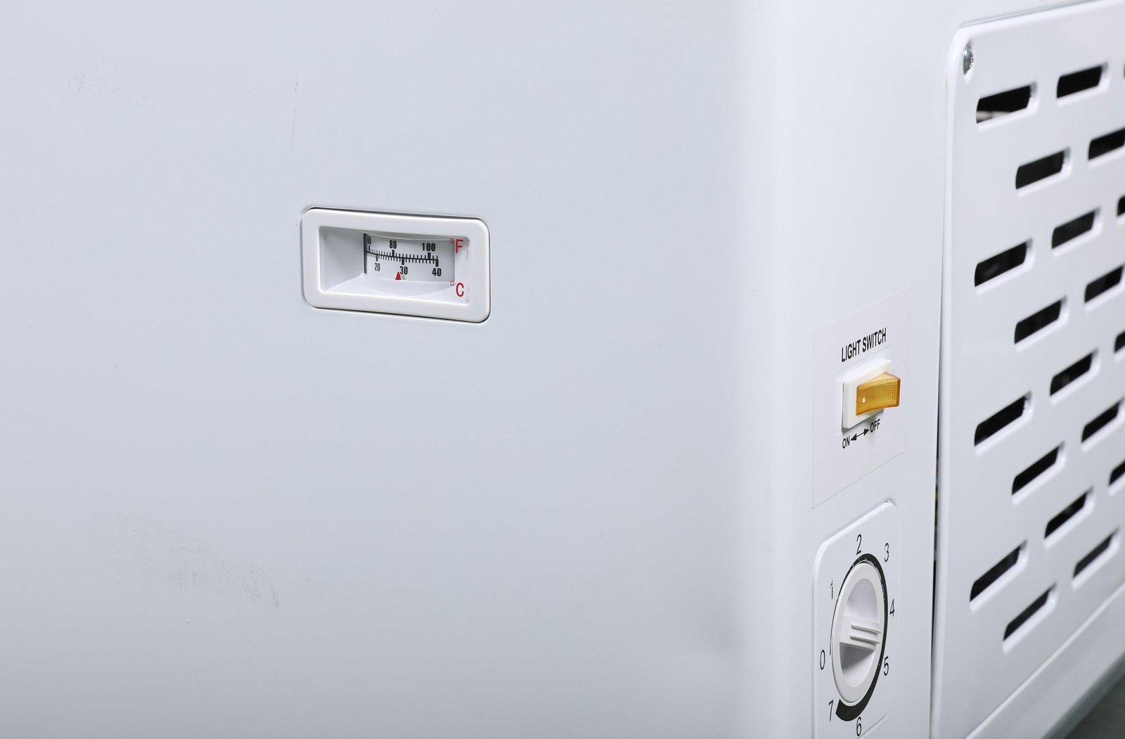 FDF23CF 71'' Width Horizontal Display Island Freezer - Nafcool™ Commercial Freezer Icecream, frozen food, Ice bag and Gelato - Image 6