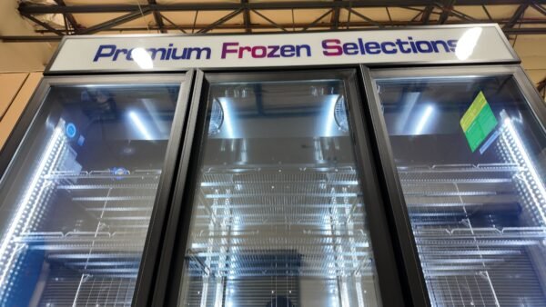 TGDF70'' Three Section Glass Door Merchandiser display Freezer (no wheels) - Image 4