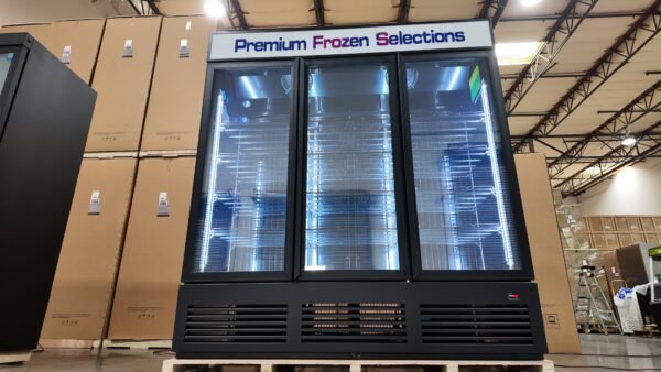 TGDF70'' Three Section Glass Door Merchandiser display Freezer (no wheels) - Image 3
