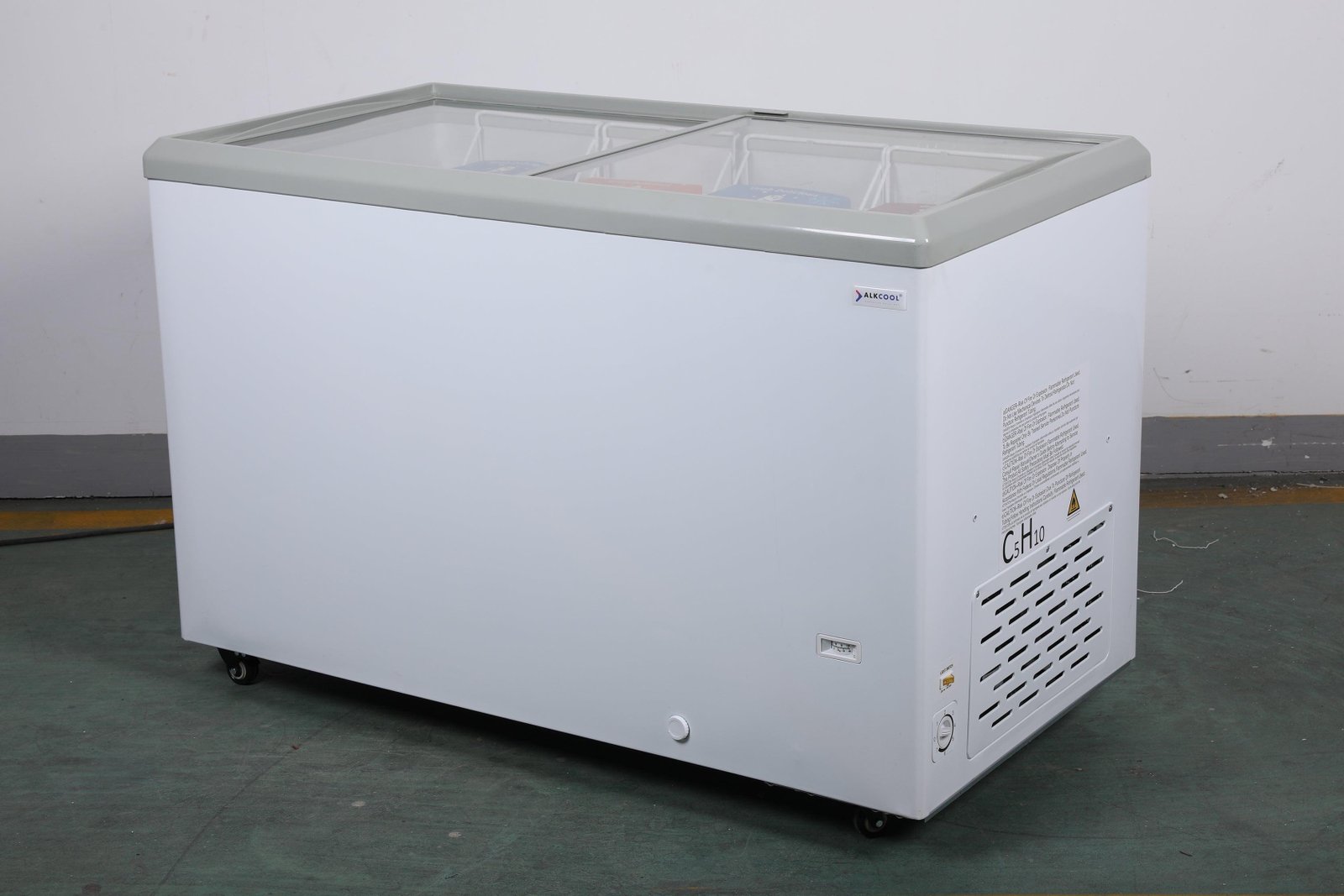 FDF16CF 50'' Width Horizontal Display Island Freezer - Nafcool™ Commercial Freezer Icecream, frozen food, Ice bag - Image 14