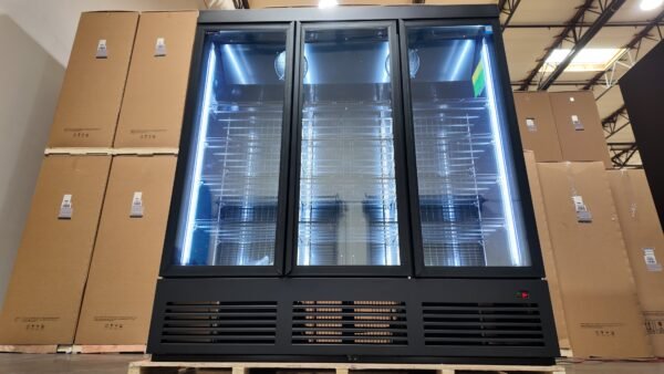 VISUAL THREE SECTION DISPLAY FREEZER W/ SWING DOOR TGDF70 Visualize- BOTTOM MOUNT COMPRESSOR, BLACK, 115V WITH HYDROCARBON REFRIGERANT (no wheels) - Image 9