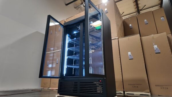 Visual Two Section Display Freezer w/ Swing Door SGDF40N- Bottom Mount Compressor, no wheels, Black, 115v with Hydrocarbon Refrigerant - Image 12
